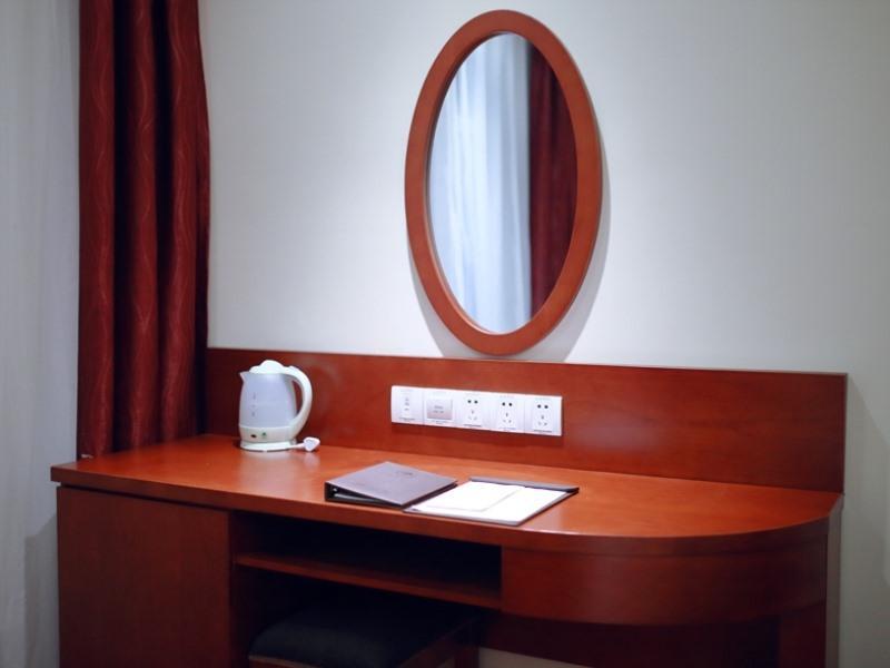 Greentree Inn Jiangsu Xuzhou Kuangda Huaita East Gate Express Hotel Exterior foto